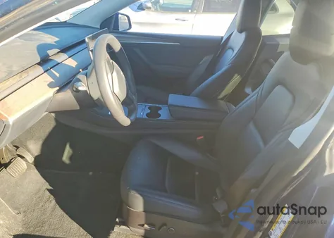 2023 Tesla Model Y from USA, damaged, VIN 7SAYGDEE8PF643530